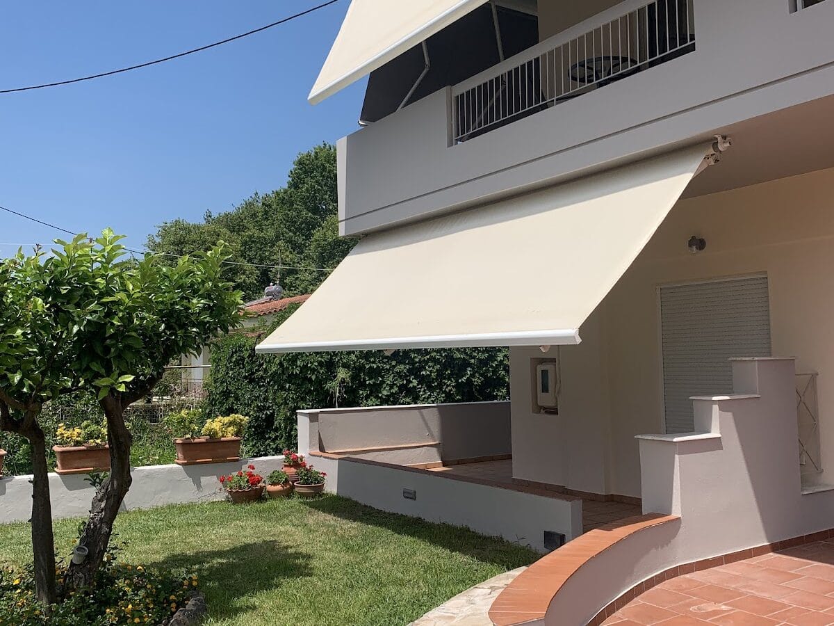HOTEL AKI - ΑΓΙΟΣ ΝΙΚΟΛΑΟΣ 0, 34300 Λ.ΑΙΔΗΨΟΥ