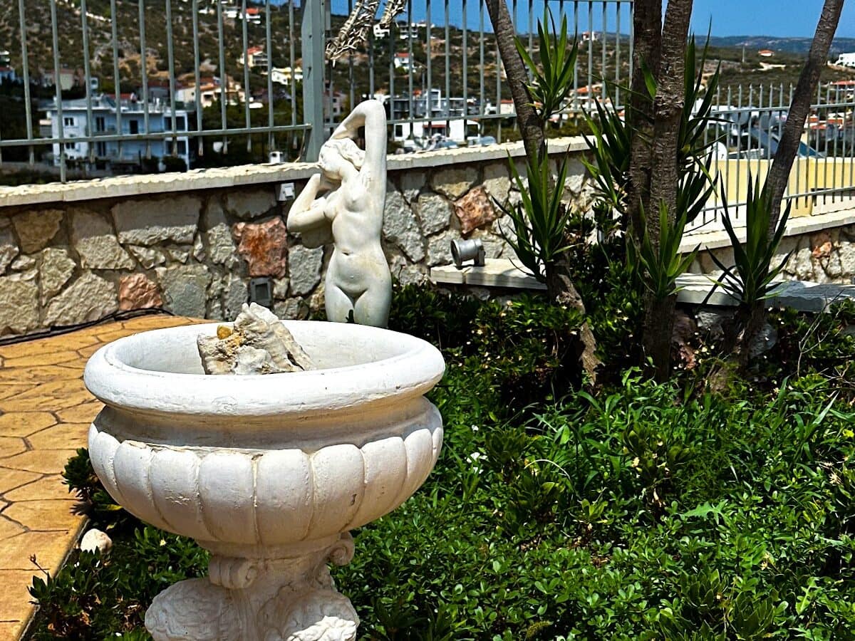 ΚΑΤΣΑΚΙΩΡΗ ΚΩΝ. ΧΡΙΣΤΙΝΑ