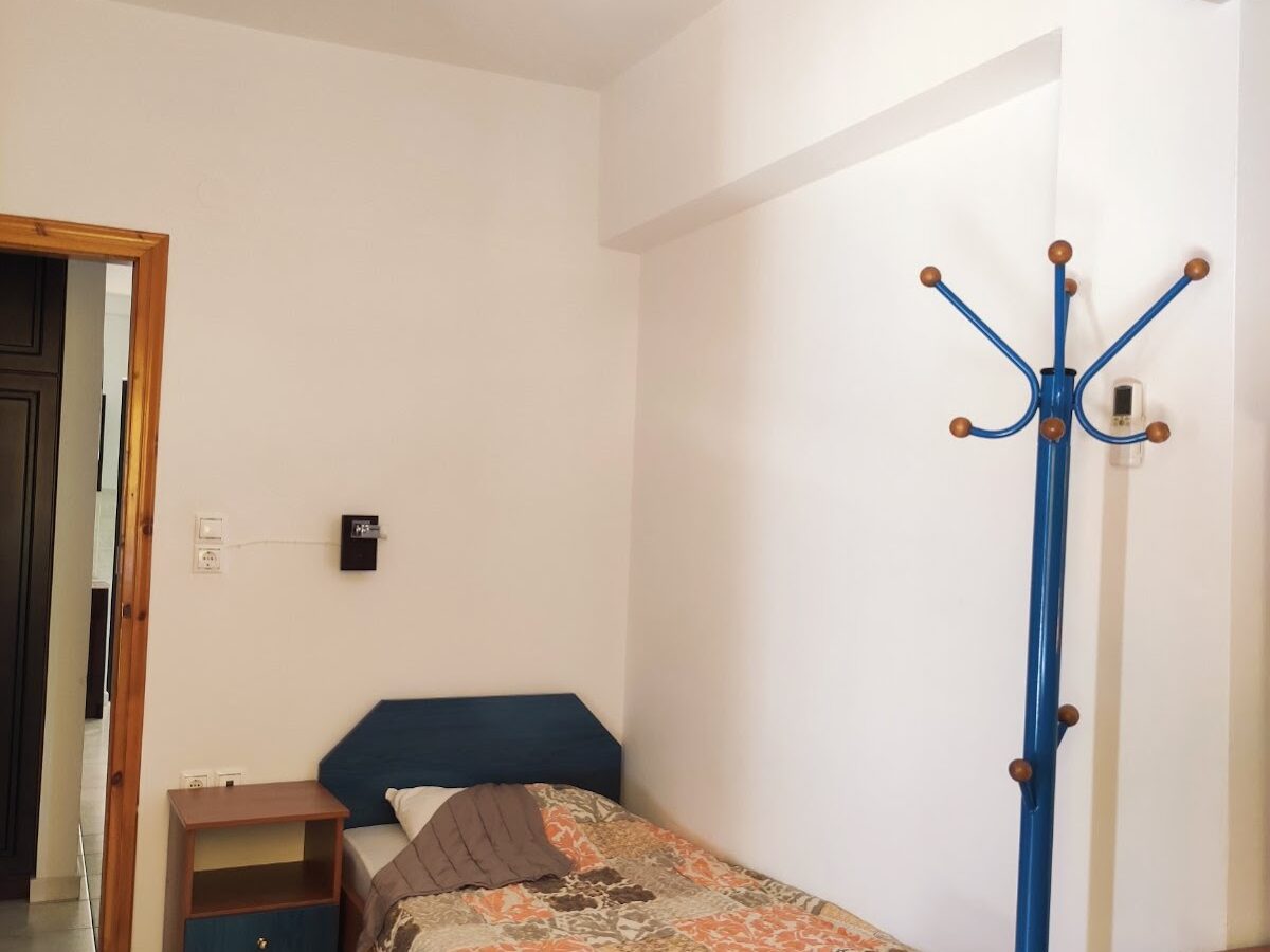 LUX - 25ΗΣ ΜΑΡΤΙΟΥ & ΗΛΙΟΥ 0, 34300  ΛΟΥΤΡΑ ΑΙΔΗΨΟΥ