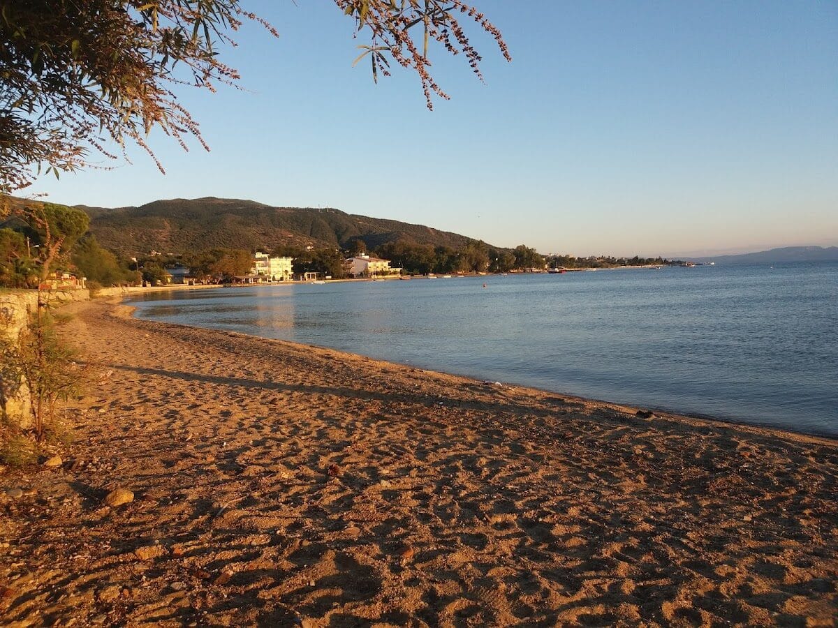 STUDIOS MARIAGINI - AGIOS NIKOLAOS 0, 34300 LOUTRA EIDIPSOU