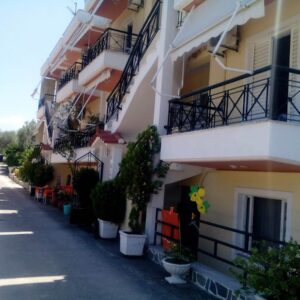 STUDIOS BLANA - ΑΓΙΟΚΑΜΠΟΣ 0, 34300  ΛΟΥΤΡΑ ΑΙΔΗΨΟΥ