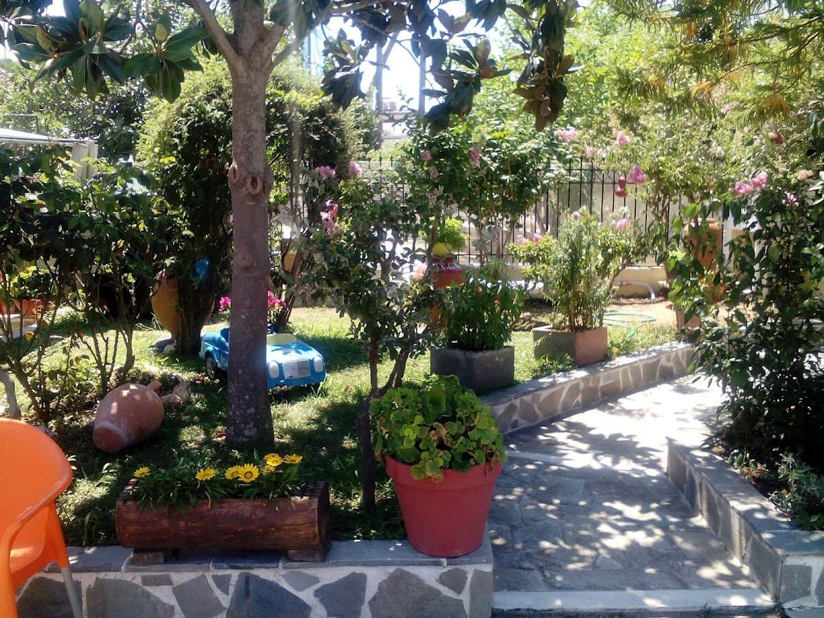STUDIOS BLANA - ΑΓΙΟΚΑΜΠΟΣ 0, 34300  ΛΟΥΤΡΑ ΑΙΔΗΨΟΥ