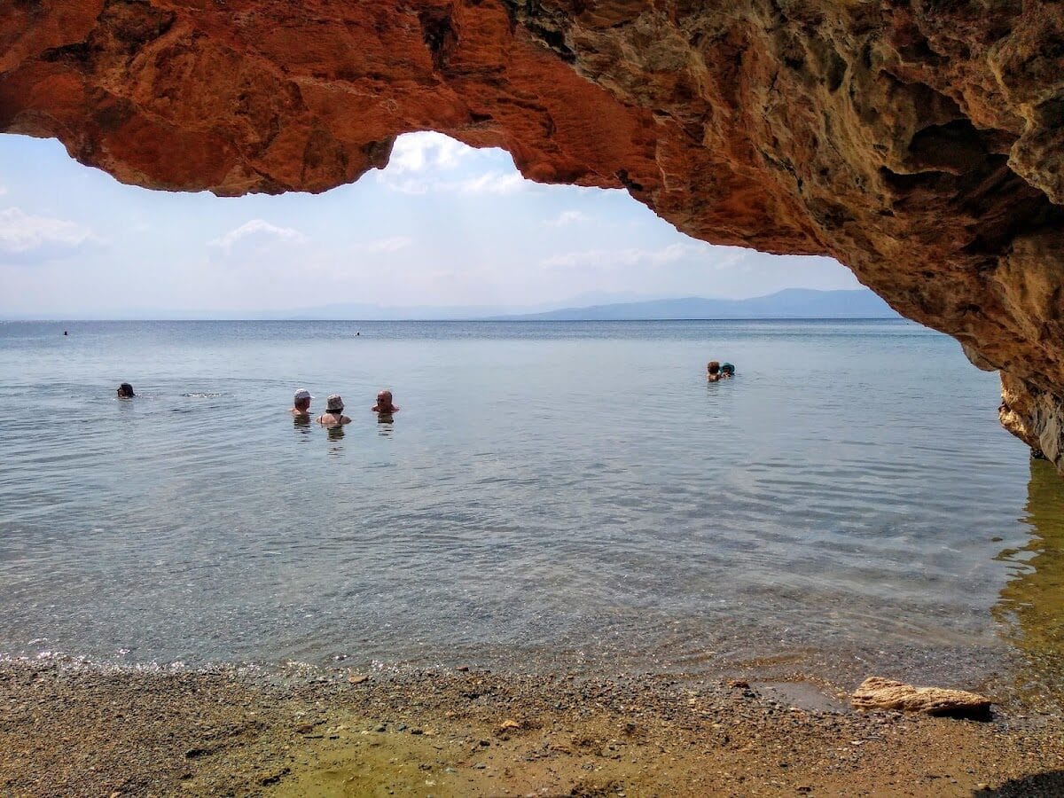 XESTRIFTOU GEORGIA - AGIO NIKOLAOS SETTLEMENT OT 8 0, 34300 LOUTRA EIDIPSOU