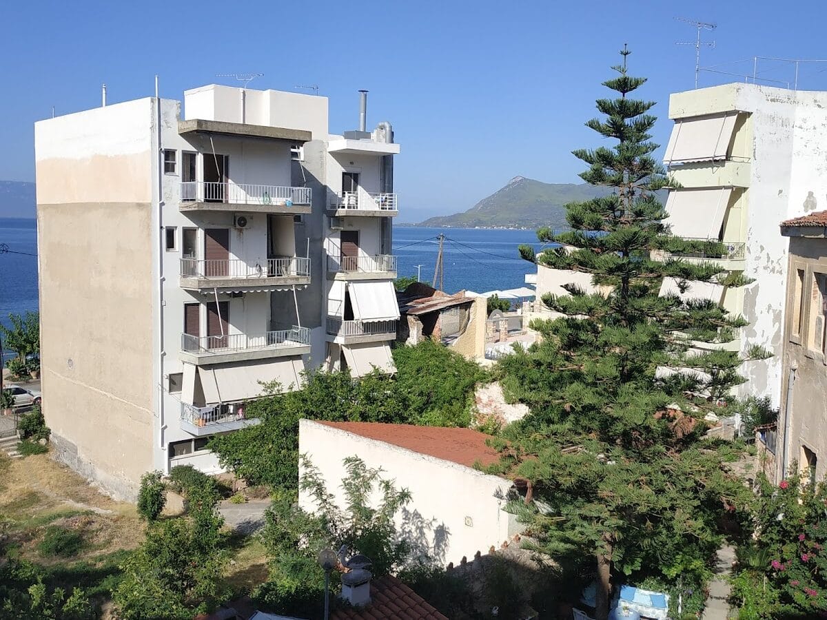 STUDIOS ASTERIA - ΗΡΑΚΛΕΟΥΣ 3, 34300  ΛΟΥΤΡΑ ΑΙΔΗΨΟΥ