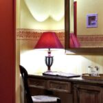 COUNTRY CLUB HOTEL AND SUITES - MIKRO CHORIO 0, 36100 MEGALO CHORIO KARPENISI