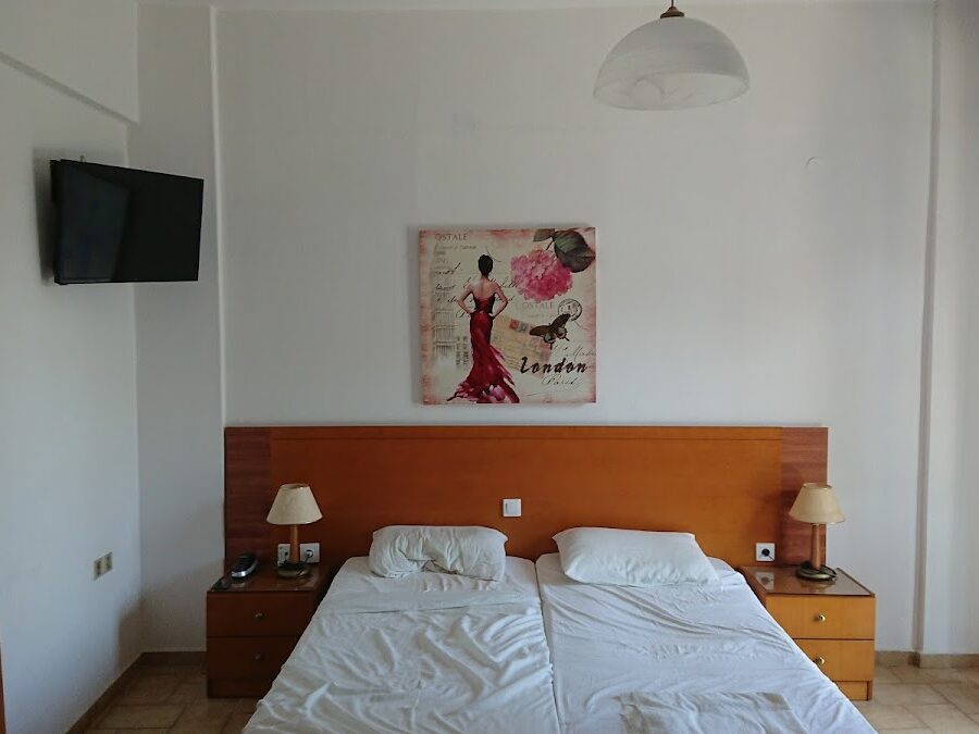 ΜΑΡΙΡΕΝΑ HOTEL - ΑΝΔΡ. ΠΑΠΑΝΔΡΕΟΥ 120  ΚΑΙ ΝΑΞΟΥ 8 8, 71414  ΓΑΖΙ