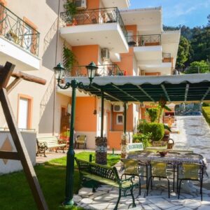 ΔΗΜΟΛΙΑΡΑΣ ΔΗΜΗΤΡΙΟΣ   ΞΕΝΟΔΟΧΕΙΟ ΒΕΡΓΙΝΑ - ΣΚΑΛΑ ΠΟΤΑΜΙΑΣ 0, 64004 ΘΑΣΟΣ ΘΑΣΟΣ