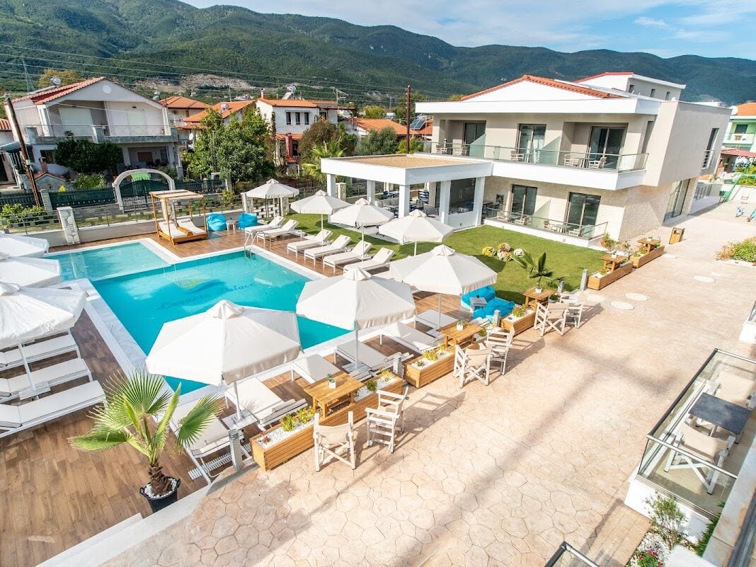 LAGARIA PALACE