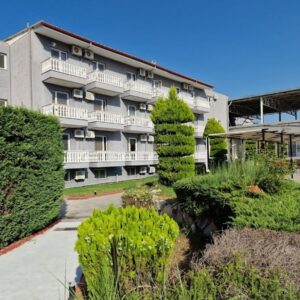 ΚΟΡΝΗΛΙΟΣ PALACE - 13Ο ΧΛΜ ΘΕΣΣΑΛΟΝΙΚΗΣ ΧΑΛΚΗΔΟΝΑΣ 0, 57011  ΓΕΦΥΡΑ ΘΕΣ/ΝΙΚΗΣ