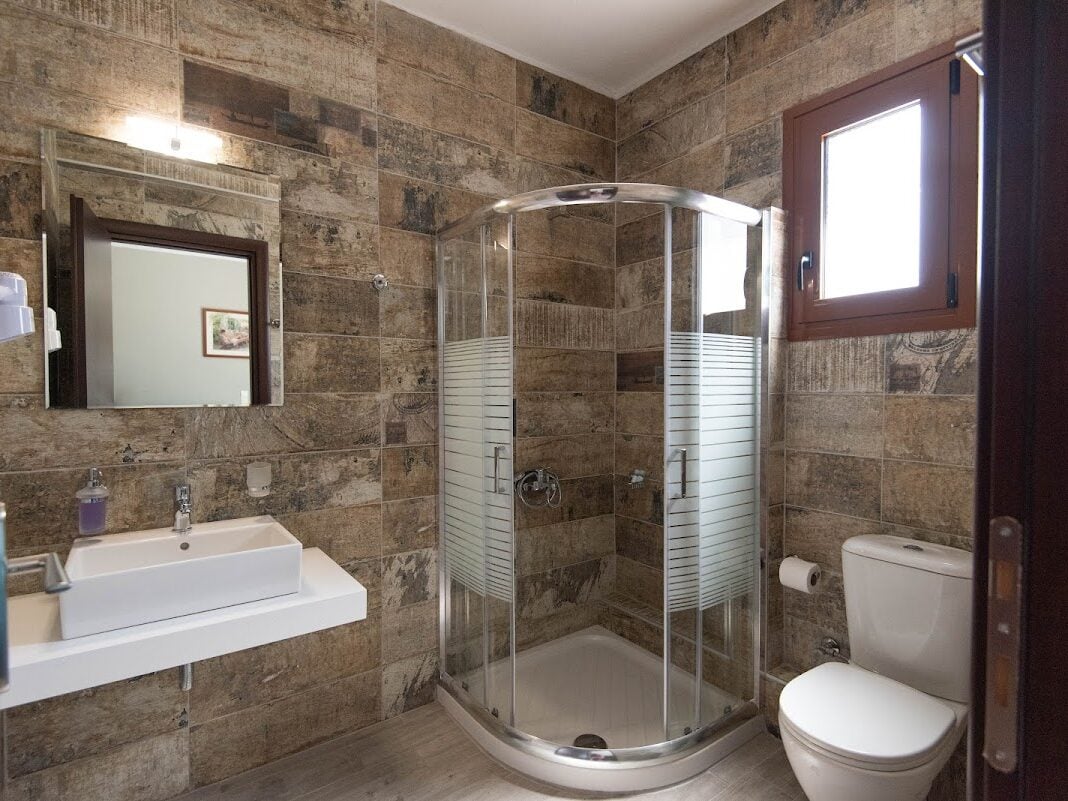 DOMUS INN - 25ΗΣ ΜΑΡΤΙΟΥ (ΠΕΡΑΜΑ) 38, 45445 ΠΕΡΑΜΑ  ΙΩΑΝΝΙΝΑ