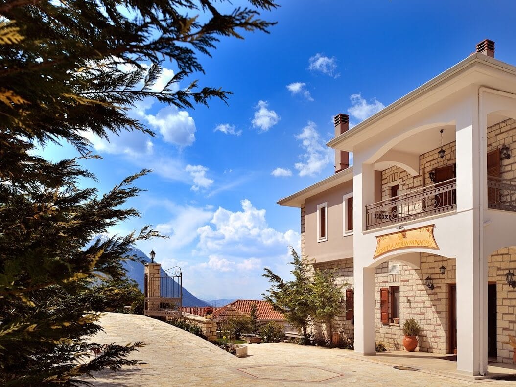 ΞΕΝΟΔΟΧΕΙΟ ΣΤΟ ΒΟΥΝΟ ΤΗΣ ΚΟΝΙΤΣΑΣ MOUNTAIN HOTEL - ΚΟΝΙΤΣΑ 0, 44100 ΘΕΣΗ ΠΛΑΤΑΝΑΚΙΑ ΚΟΝΙΤΣΑ