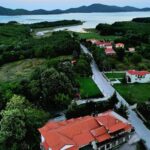 ΟΔΥΣΣΕΑΣ - ΚΑΛΥΒΙΑ ΜΠΕΖΟΥΛΑΣ 0, 43067 ΚΑΛΎΒΙΑ ΠΕΖΟΥΛΑΣ ΜΕΣΕΝΙΚΟΛΑΣ