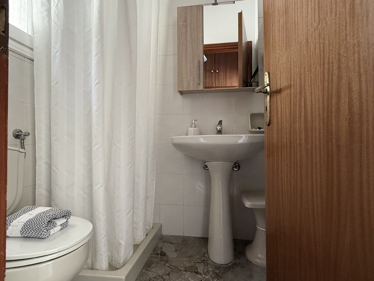 NIKOLI APARTMENTS - ΜΠΕΝΙΤΣΑΙ 0, 49084  ΚΑΣΤΕΛΛΑΝΟΙ ΜΕΣΗΣ