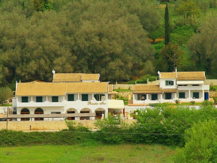 PARADISE INN HOTEL - ΛΙΑΠΑΔΕΣ 0, 49083  ΣΚΡΙΠΕΡΟ
