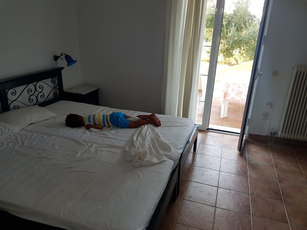VILLA CARINA - Κουνόπετρα 0, 28200  ΛΗΞΟΥΡΙ
