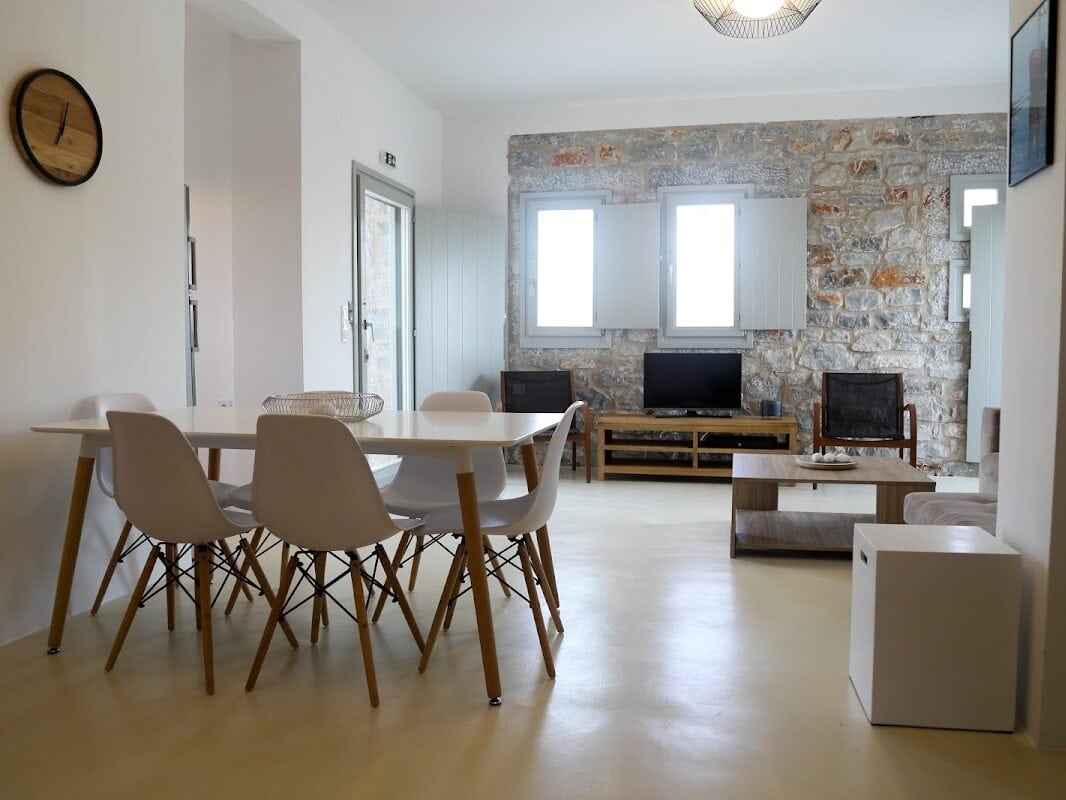 VORINO LUXURY VILLAS - ΨΙΟΝ 0, 23071  ΓΕΡΟΛΙΜΕΝΑΣ