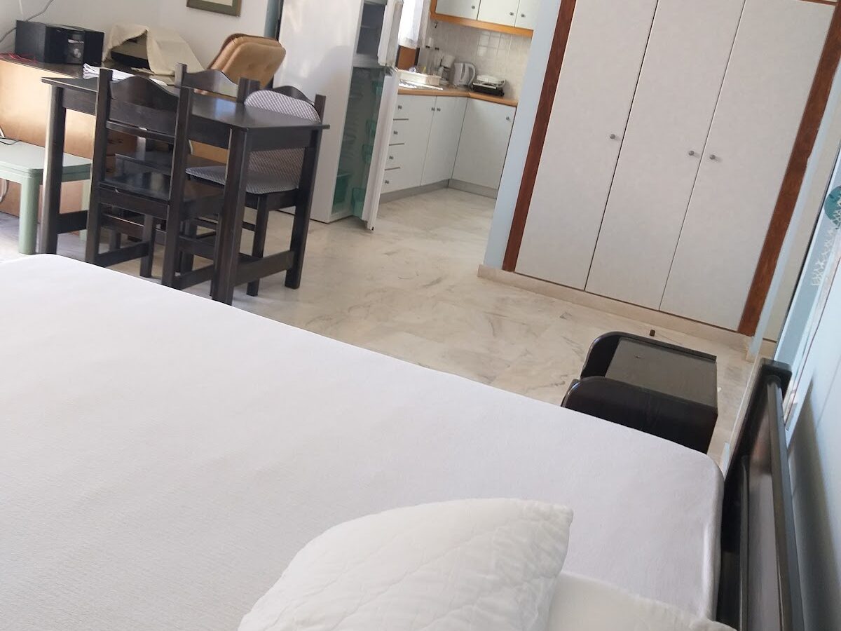 ΑΣΗΜΕΝΙΟΥ ΜΑΡΙΑ - ΜΑΥΡΟΒΟΥΝΙΟΝ 0, 23200 ΓΥΘΕΙΟ ΓΥΘΕΙΟ
