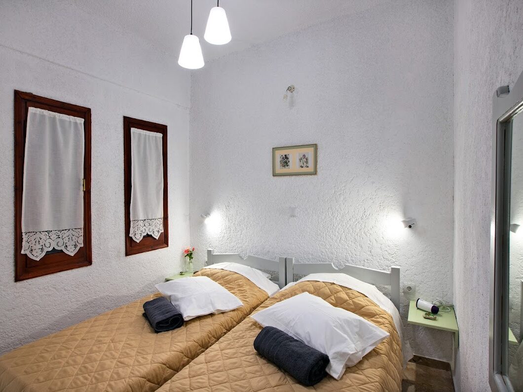 NEW AURORA APTS STUDIOS - ΦΕΡΜΑ 0, 72200  ΙΕΡΑΠΕΤΡΑ