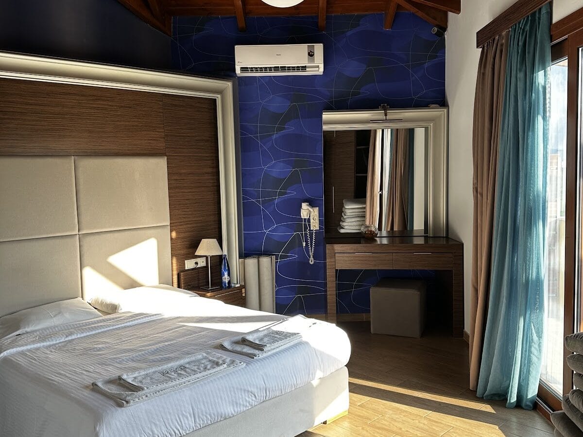 IMERTI HOTEL - ΣΚΑΛΑ ΚΑΛΛΟΝΗΣ 0, 81107 ΚΑΛΛΟΝΗ ΛΕΣΒΟΣ