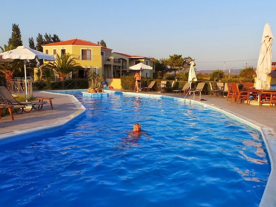 IMERTI HOTEL - ΣΚΑΛΑ ΚΑΛΛΟΝΗΣ 0, 81107 ΚΑΛΛΟΝΗ ΛΕΣΒΟΣ