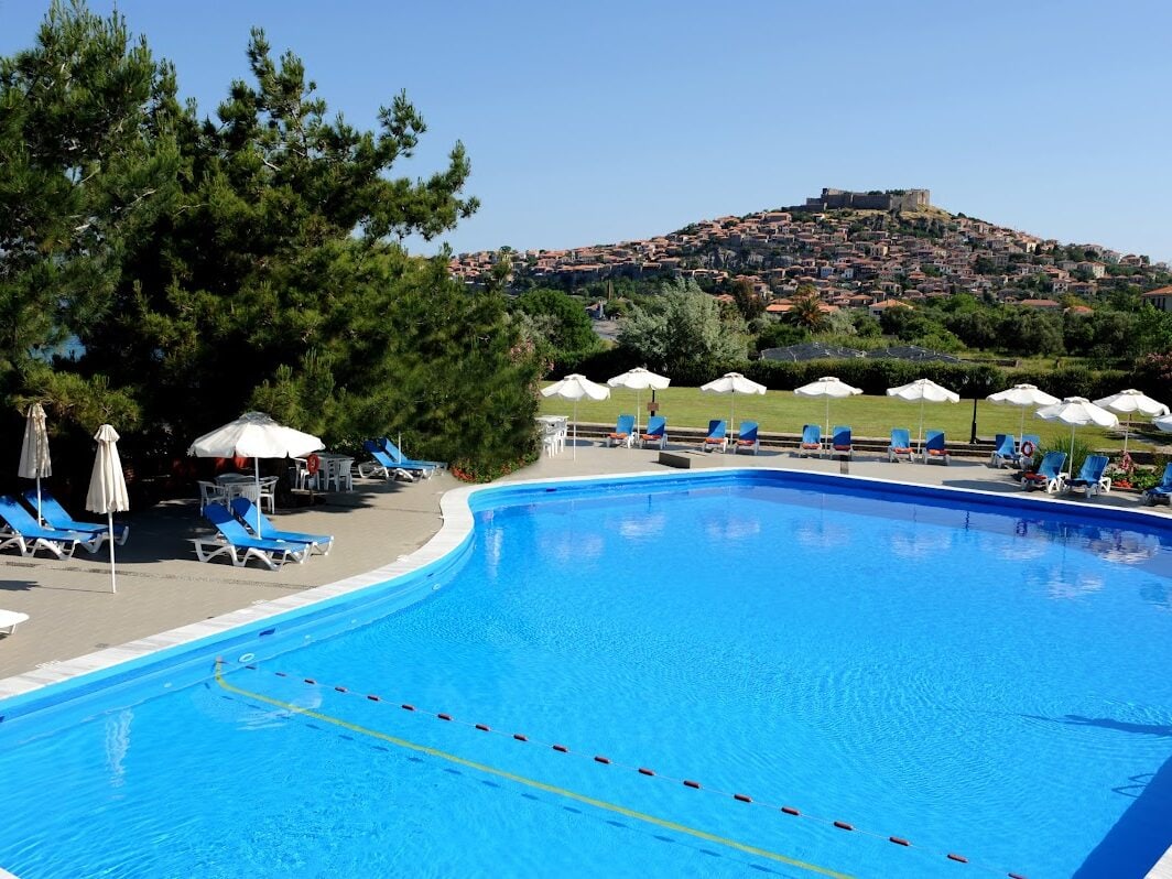 ΞΕΝΟΔΟΧΕΙΟ – BUNGALOWS ΔΕΛΦΙΝΙΑ - ΜΗΘΥΜΝΑ 0, 81108  ΜΗΘΥΜΝΑ