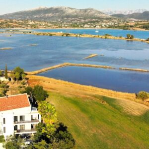 BIKINI APARTMENTS - ΚΑΡΥΩΤΕΣ 0000, 31100 ΚΑΡΥΩΤΕΣ ΛΕΥΚΑΔΑ