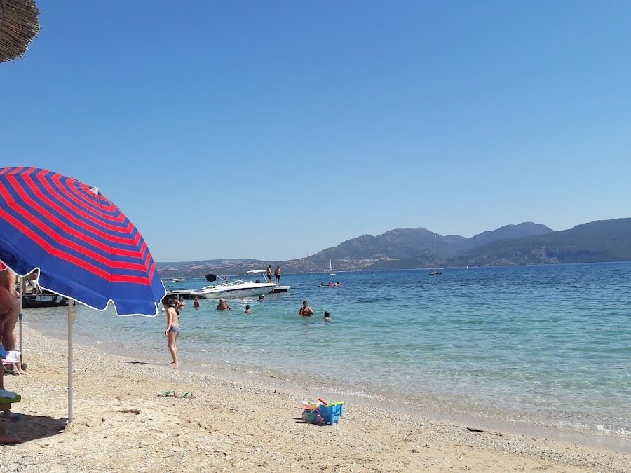 ΣΕΡΒΟΥ ΧΡΥΣΟΥΛΑ - ΝΙΚΙΑΝΑ 00, 31100 ΝΙΚΙΑΝΑ ΛΕΥΚΑΔΑ