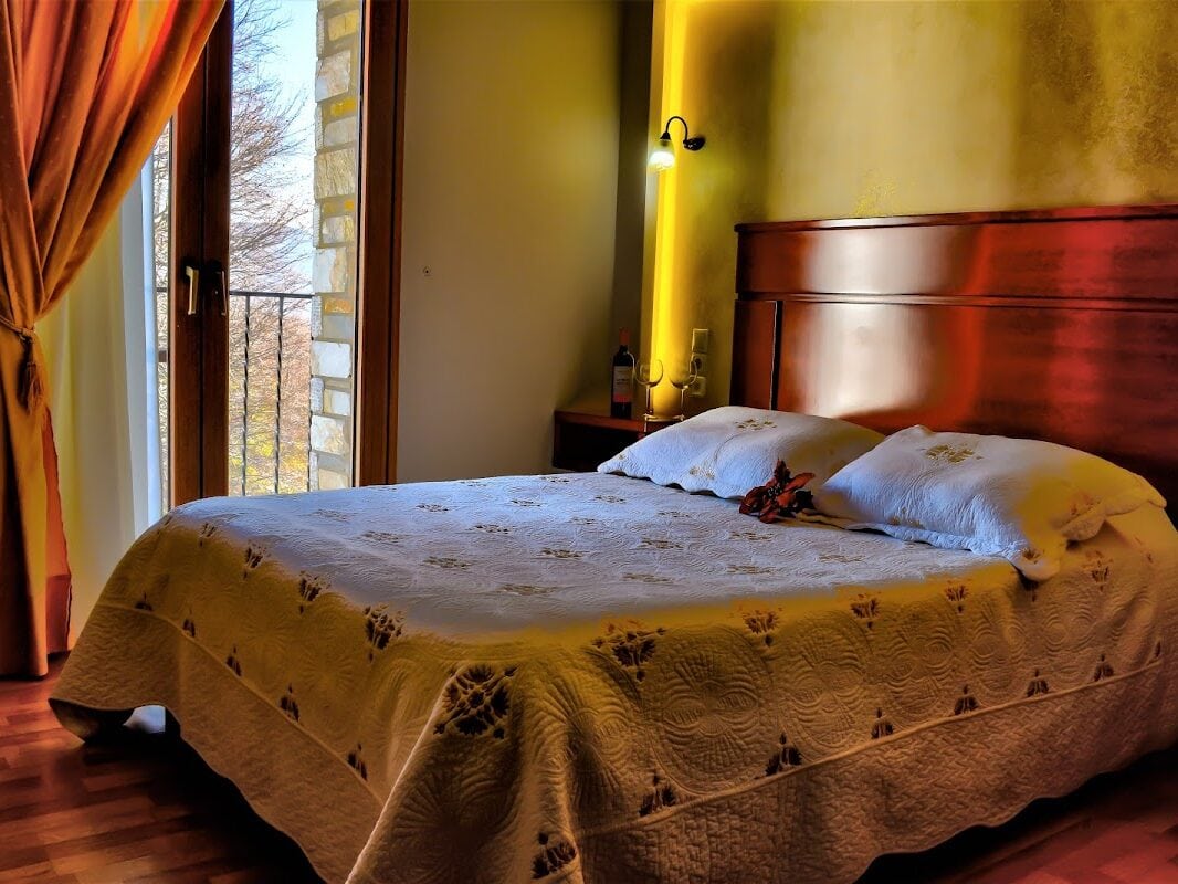 HOTEL TASIA - ΧΑΝΙΑ 1, 37011 ΧΑΝΙΑ ΠΗΛΙΟΥ  ΠΟΡΤΑΡΙΑ