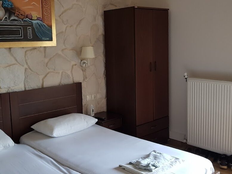 HOTEL AGELIS - ΤΑΠΕΙΝΟΥ 2, 37010 Καλά Νερά ΒΟΛΟΣ