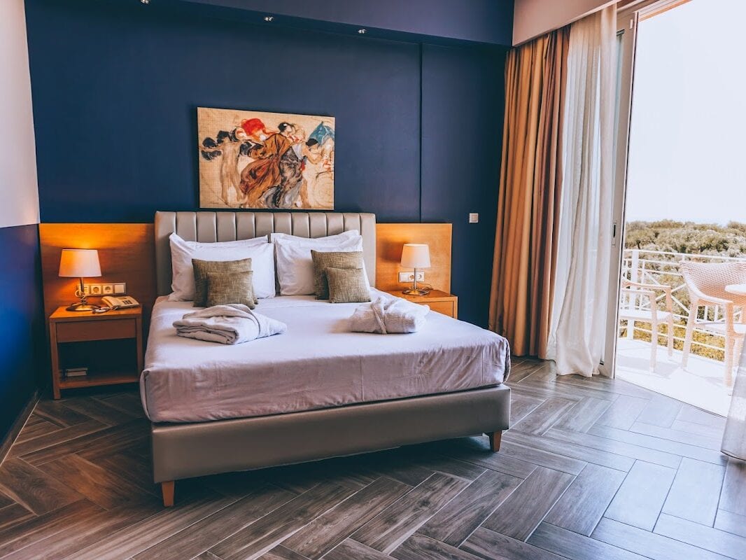 APOLLO RESORT ART - ΚΥΠΑΡΙΣΣΙΑ 0, 24500 ΦΑΡΜΑΚΑ ΚΥΠΑΡΙΣΣΙΑ