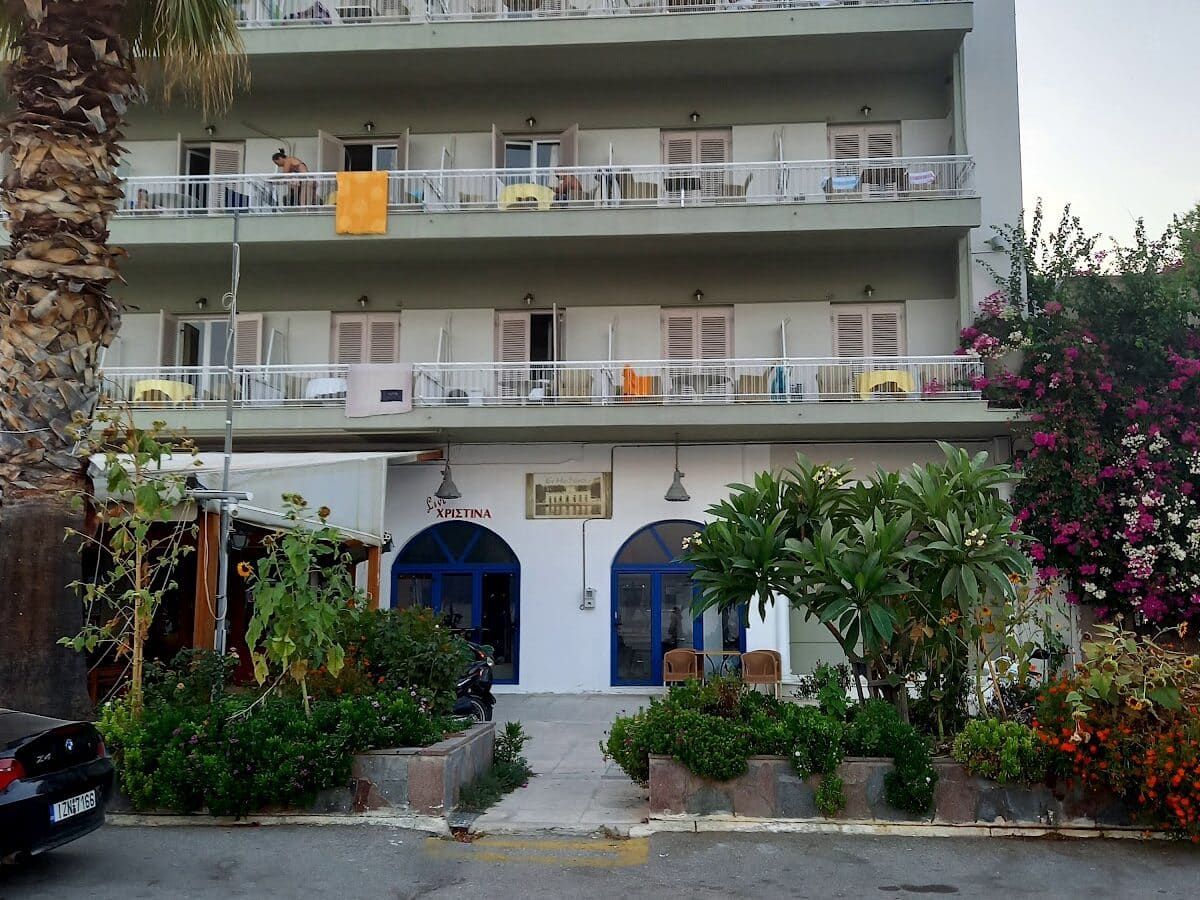 HOTEL METHANEION - METHANA *, 18030 METHANA