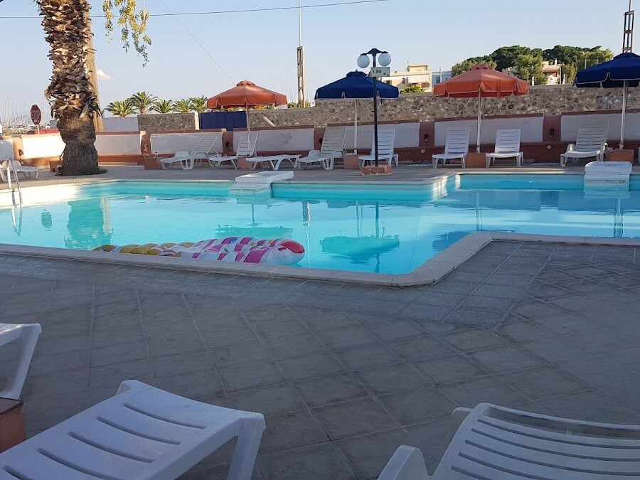 HOTEL MIRANTA - ΓΥΜΝΑΣΤΗΡΙΟΥ 10, 18010 ΑΙΓΙΝΑ ΑΙΓΙΝΑ