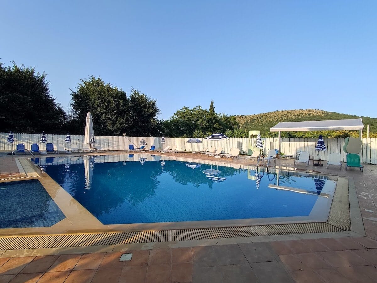 ΑΙΓΑΙ ΤΟΥΡΙΣΤΙΚΗ - Προαστειο  0, 58200 ΕΔΕΣΣΑ