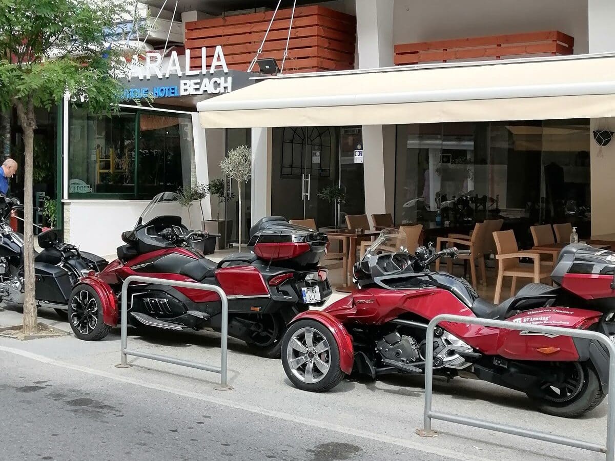 PARALIA BEACH BOUTIQUE HOTEL - Λ. ΣΤΡΑΤΟΥ  2, 60100  ΚΑΤΕΡΙΝΗ