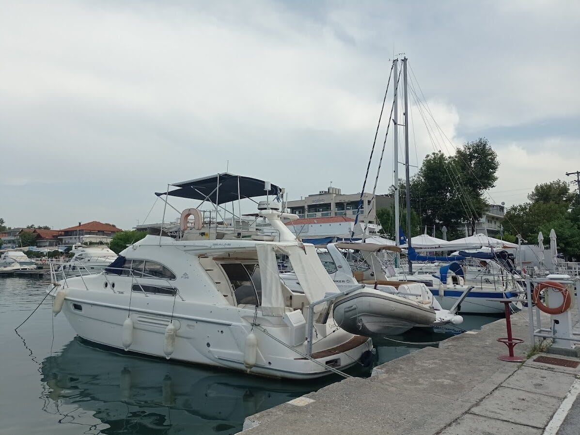 HOTEL GALANIS - ΕΓΝΑΤΙΑΣ 17, 60065  ΠΛΑΤΑΜΩΝΑΣ