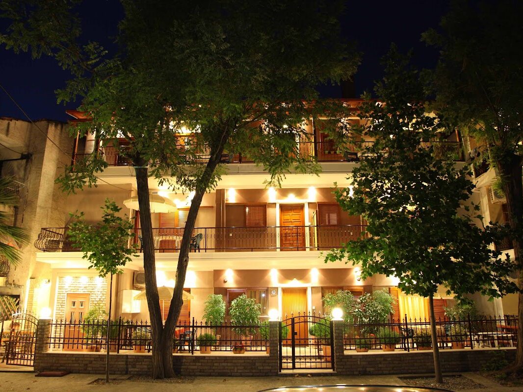 APARTMENTS   STUDIOS VAYA - 4Η ΠΑΡΟΔΟΣ ΚΟΛΟΚΟΤΡΩΝΗ 0, 60065  ΠΛΑΤΑΜΩΝΑΣ