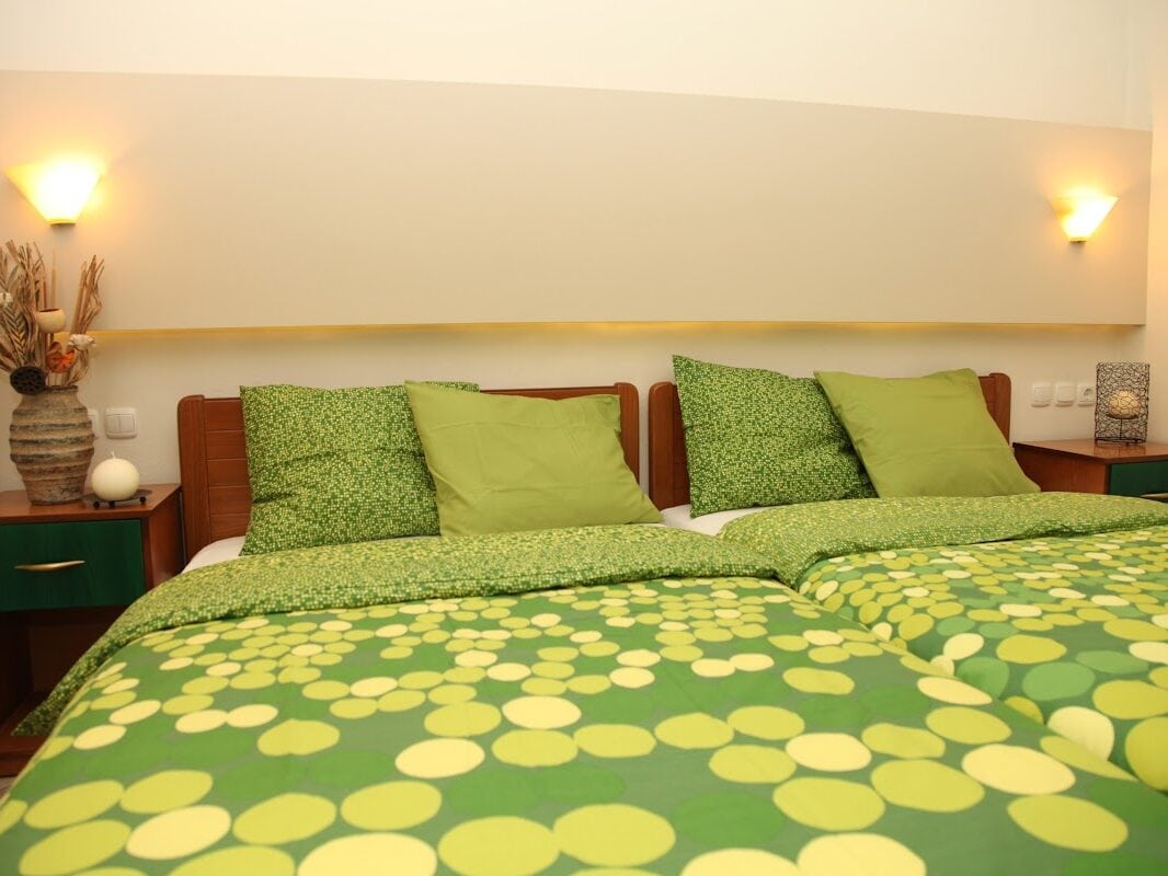 APARTMENTS   STUDIOS VAYA - 4Η ΠΑΡΟΔΟΣ ΚΟΛΟΚΟΤΡΩΝΗ 0, 60065  ΠΛΑΤΑΜΩΝΑΣ