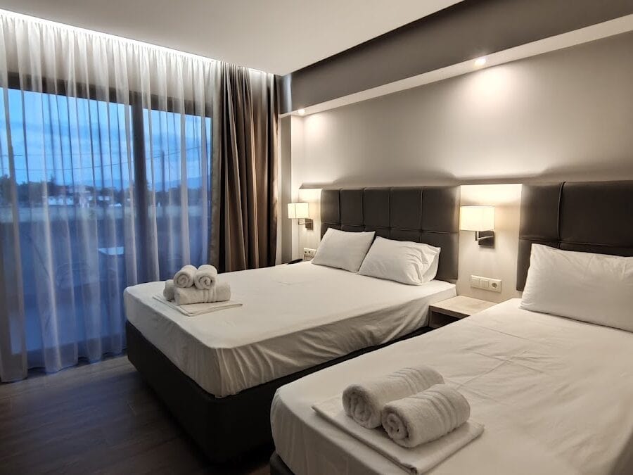 PELOTON INN - ΖΩΟΔΟΧΟΥ ΠΗΓΗΣ ΚΑΙ ΑΦΡΟΔΙΤΗΣ 0, 60100 ΓΡΕΒΕΝΗ ΚΑΤΕΡΙΝΗ