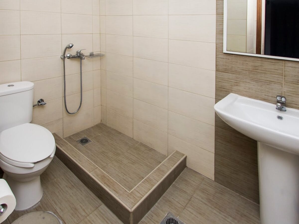 HOTEL SONIA I.K.E. - ΕΛΕΥΘΕΡΙΟΥ ΒΕΝΙΖΕΛΟΥ  21, 60100 ΠΑΡΑΛΙΑ ΚΑΤΕΡΙΝΗΣ ΚΑΤΕΡΙΝΗ