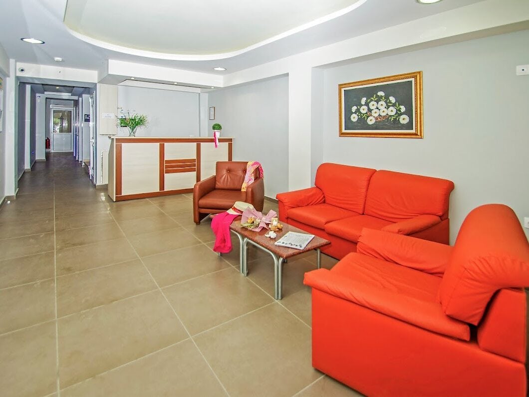 HOTEL SONIA I.K.E. - ΕΛΕΥΘΕΡΙΟΥ ΒΕΝΙΖΕΛΟΥ  21, 60100 ΠΑΡΑΛΙΑ ΚΑΤΕΡΙΝΗΣ ΚΑΤΕΡΙΝΗ