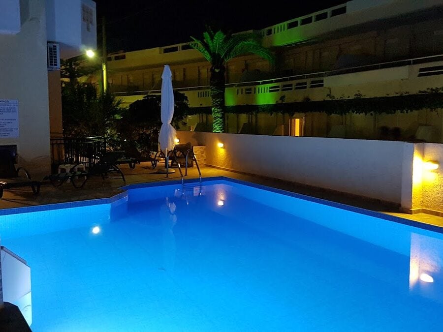 KATERINI APARTMENTS HOTEL - ΜΑΧΗΣ ΚΡΗΤΗΣ 167, 74100  ΡΕΘΥΜΝΟ