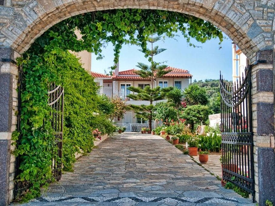SAMOS APARTMENTS - ΟΡΜΟΣ ΜΑΡΑΘΟΚΑΜΠΟΥ 0, 83102  ΜΑΡΑΘΟΚΑΜΠΟΣ