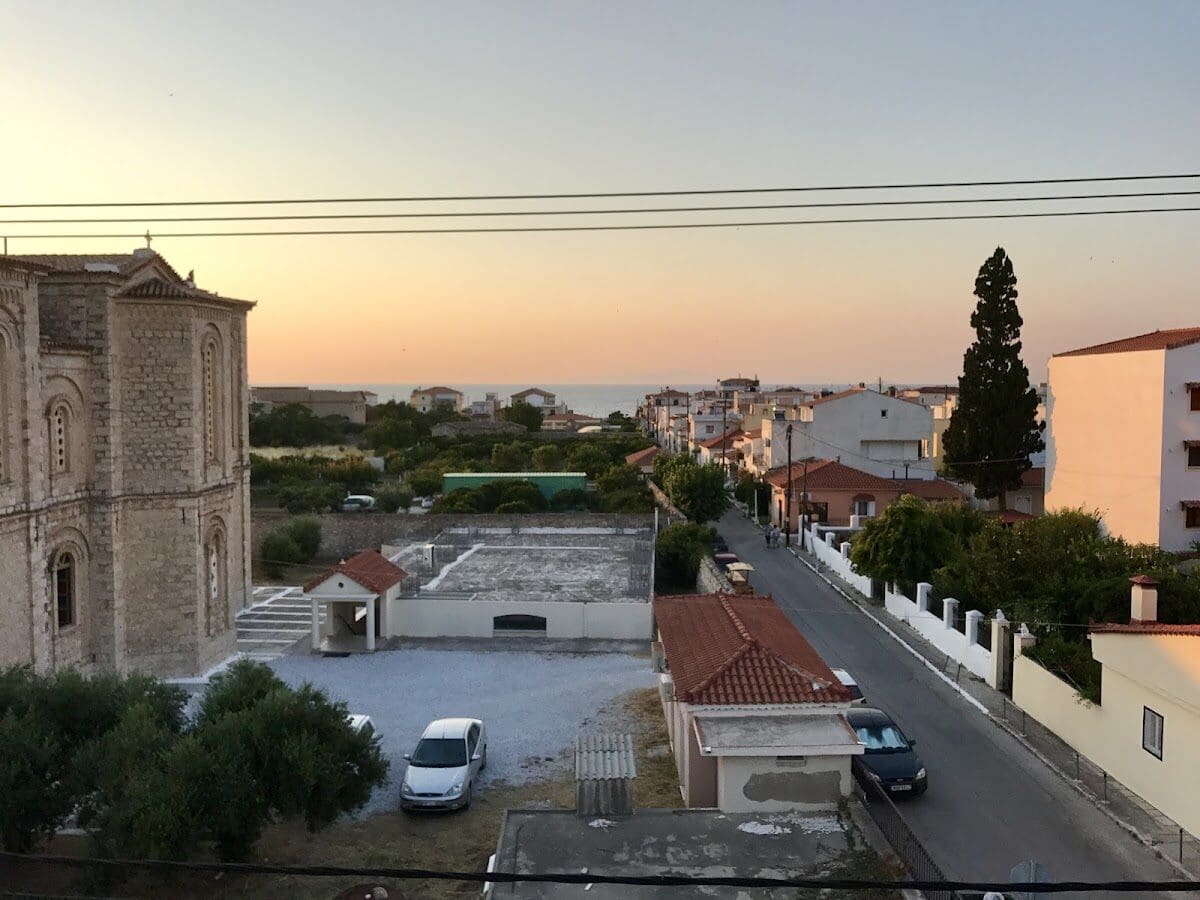 AMANDA - ΚΑΡΛΟΒΑΣΙ 0, 83200 ΣΑΜΟΥ ΚΑΡΛΟΒΑΣΙ