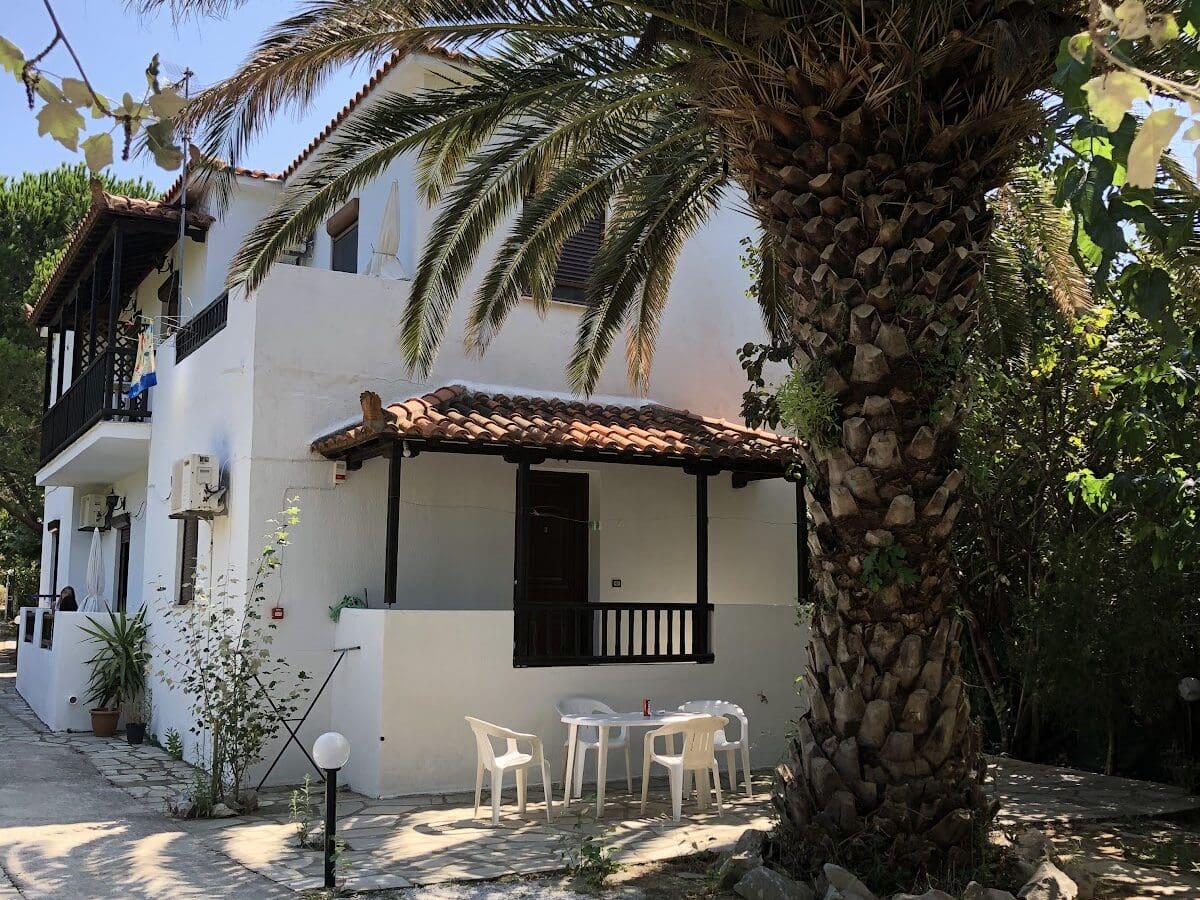 VILLA ELLI