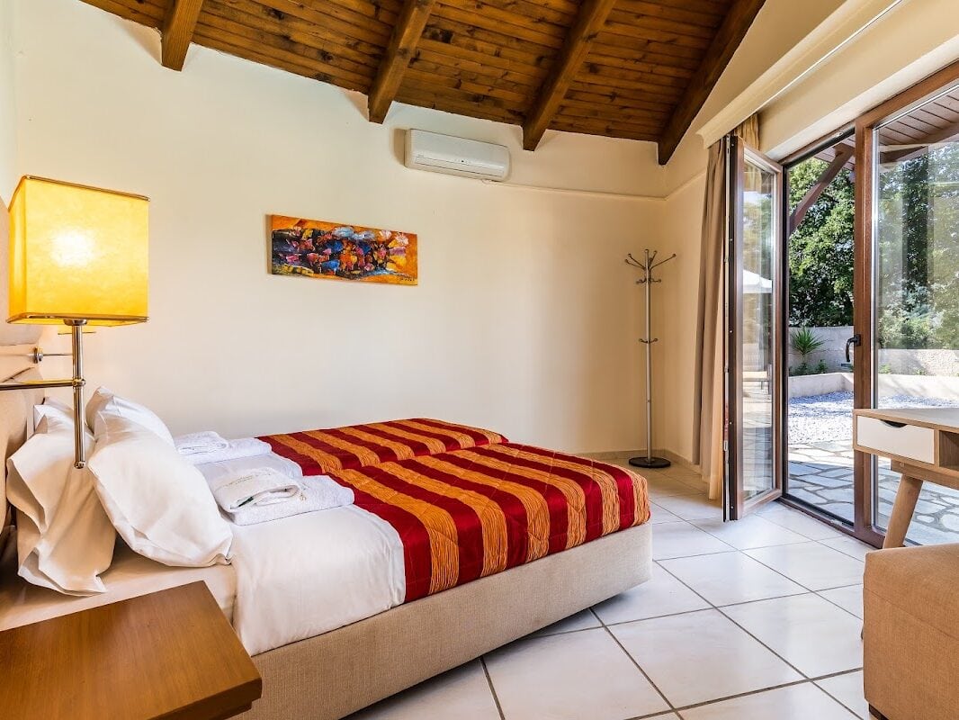 SKOPELOS HOLIDAYS  SPA - ΣΚΟΠΕΛΟΣ 0, 37003 ΓΥΦΤΟΛΑΚΑΣ ΣΚΟΠΕΛΟΣ