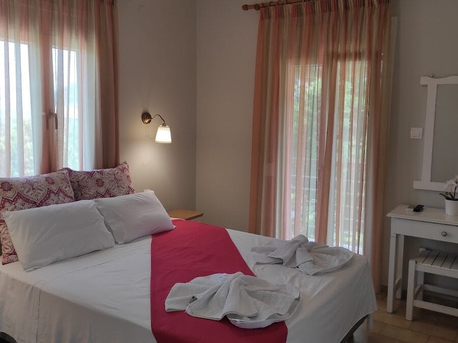 RASTONI GUEST HOUSE - ΣΚΟΠΕΛΟΣ 00, 37003  ΣΚΟΠΕΛΟΣ