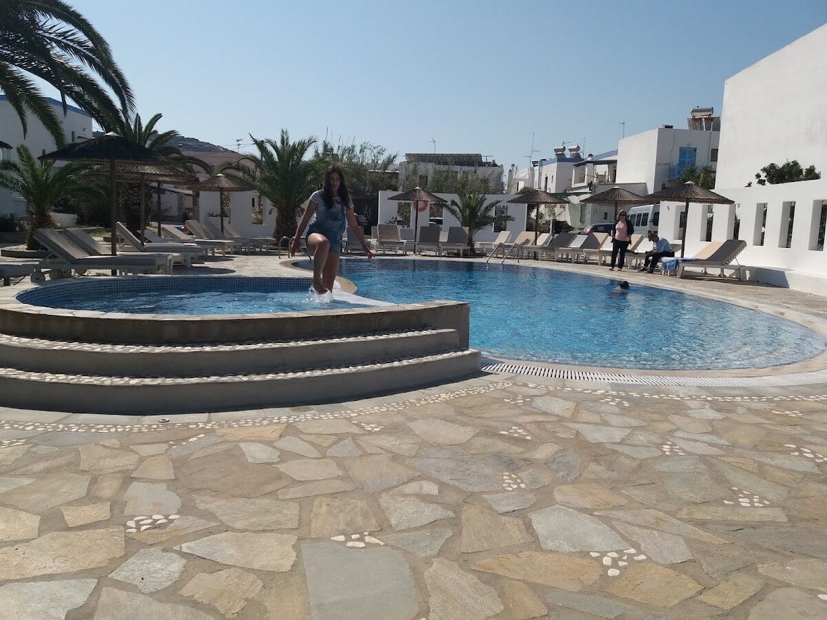 MAISTRALI HOTEL - GALISSAS 00, 84100 SYROS