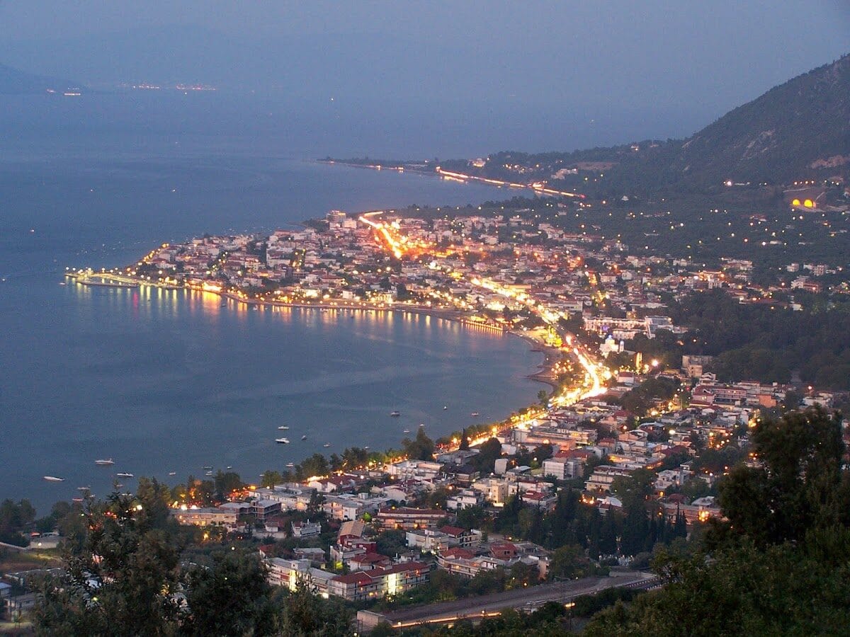 ΞΕΝΟΔΟΧΕΙΟ ΡΙΤΣΑ - ΕΛ. ΒΕΝΙΖΕΛΟΥ 12, 35008 ΚΑΜΜΕΝΑ  ΒΟΥΡΛΑ