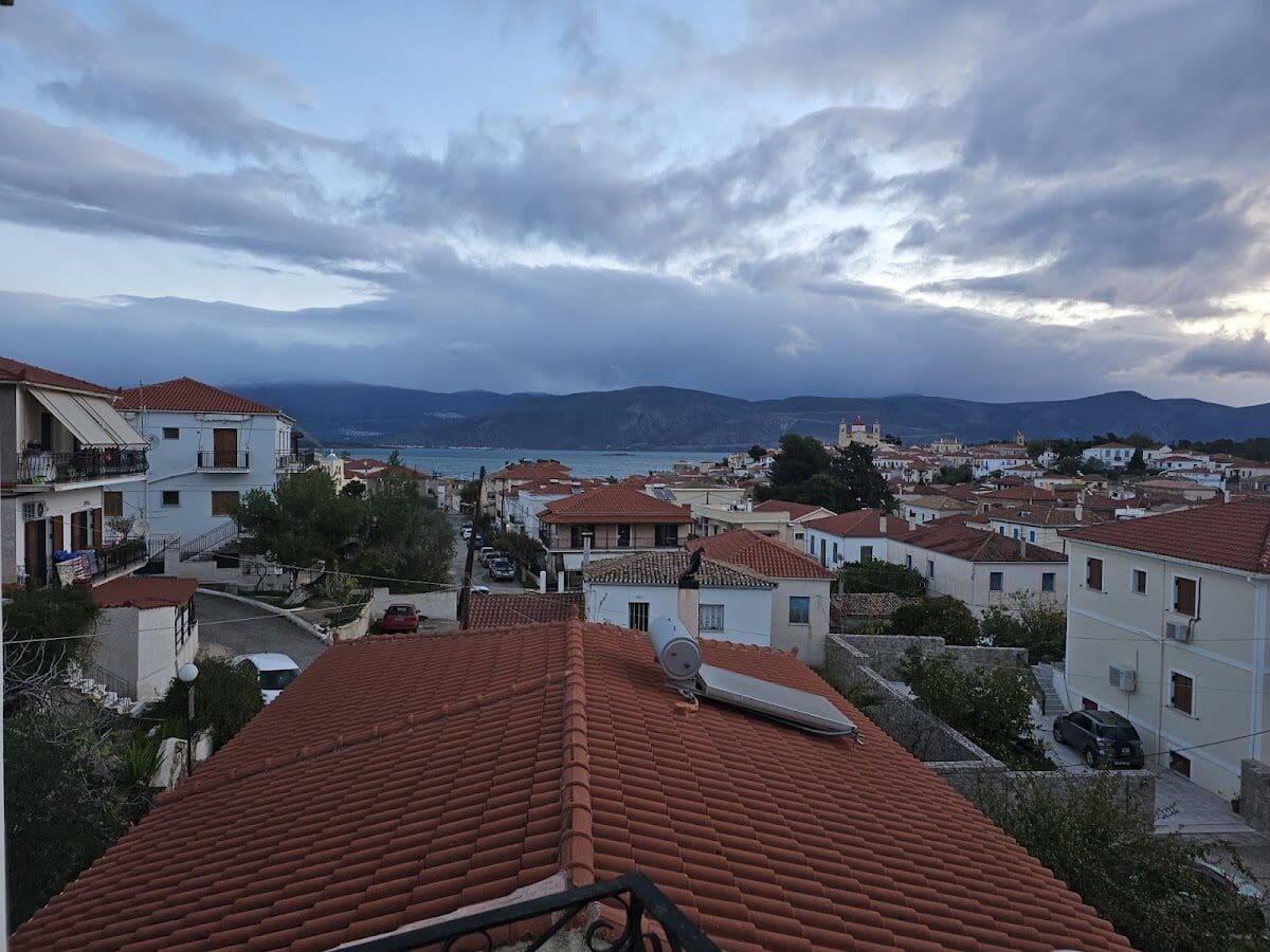 ΧΑΤΗΡΑ ΖΑΦΕΙΡΟΥΛΑ - ΓΕΩΡΓΙΟΥ ΦΟΥΡΛΑ και ΛΕΒΑΝΤΗ 0, 33052  ΓΑΛΑΞΙΔΙ