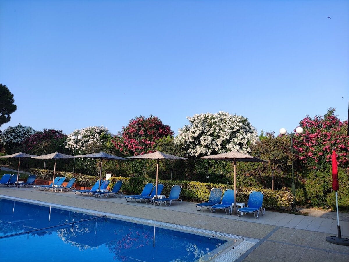 ΚΑΛΥΒΕΣ ΡΙΖΟΡΤ – KALIVES RESORT - ΚΑΛΥΒΕΣ ΠΟΛΥΓΥΡΟΥ 0, 63100  ΚΑΛΥΒΕΣ ΠΟΛΥΓΥΡΟΥ